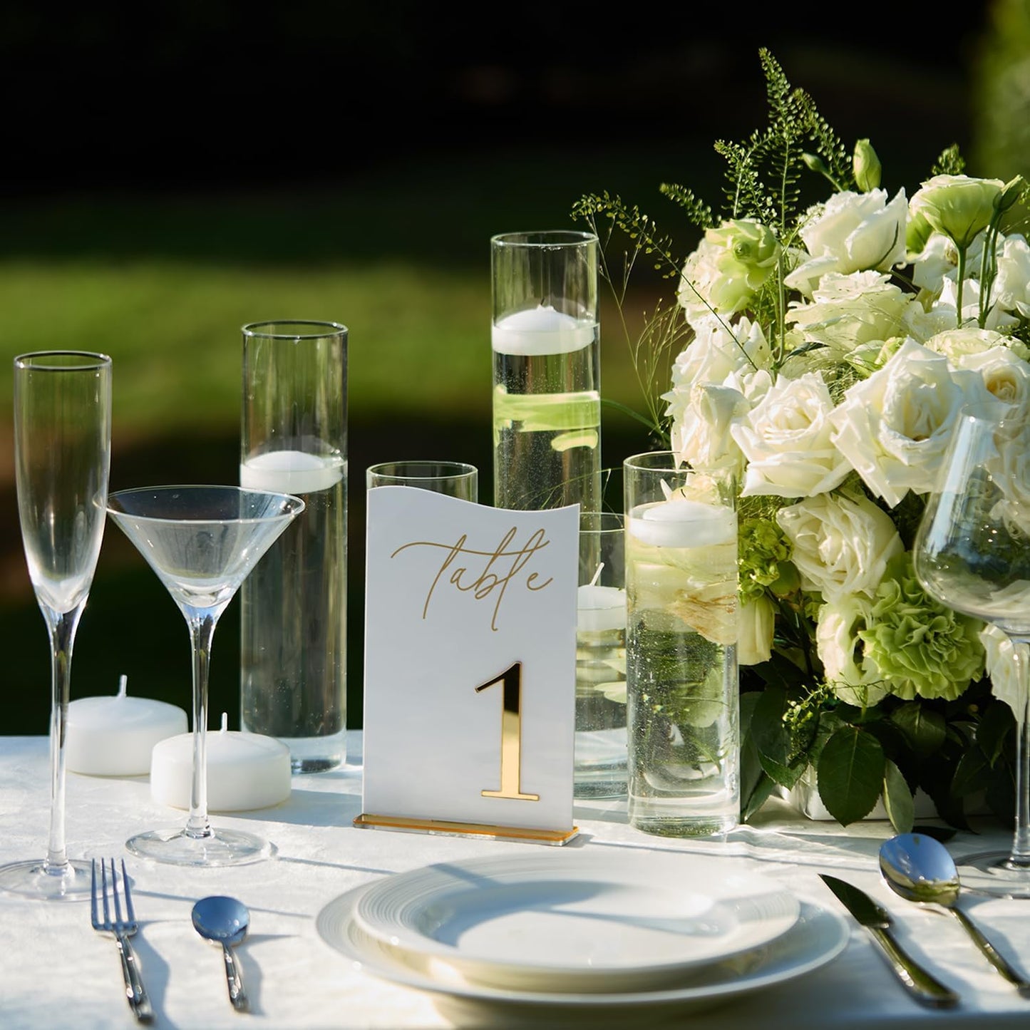 Gold Mirrored Acrylic Wedding Table Numbers Set, Self-Standing Modern Arched Signs for Reception Seating, Anniversary & Bridal Shower, Elegant Wedding Decor (5x7 Inches)
