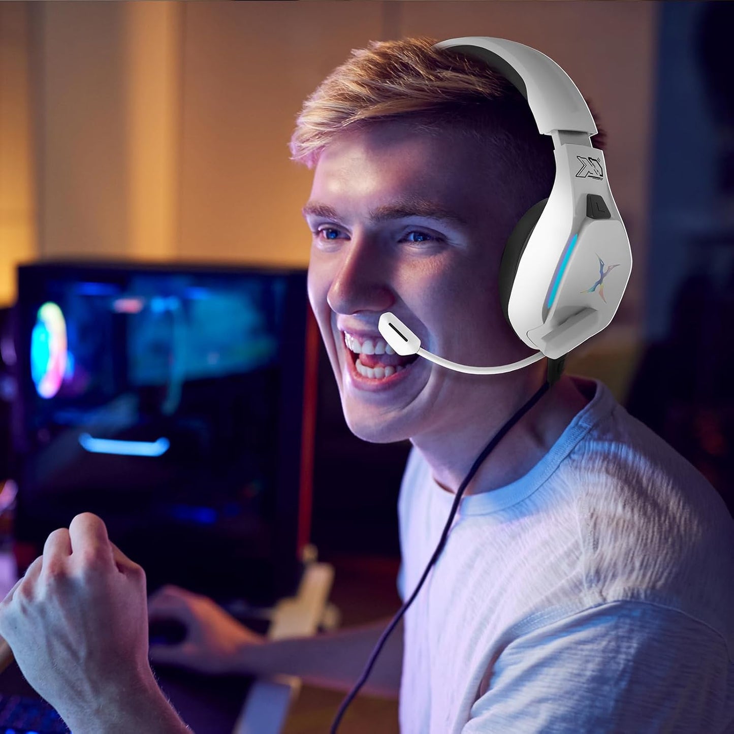 FOXXRAY BAL-67 Gaming Headset for PC, PS4, PS5, Xbox, Surround Sound Headphone with Noise Canceling Microphone, 50MM Dynamic Drivers, Wired 3.5mm Audio Jack, Breathable Mesh Ear Cushions - White