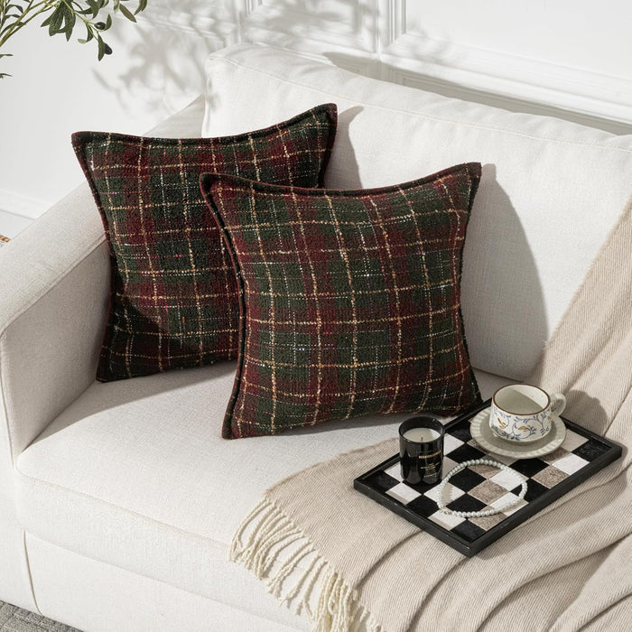 MAGOLIFE Scottish Tweed Loop Yarn Tartan Plaid Cotton Thread Tassel Throw Pillow Cover Holiday Decorative Retro Classic Cushion Pillow Case for Living Room Couch Bed Sofa Home (2 Pcs 18“x18)